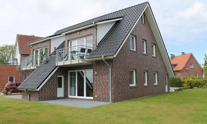 Neßmersiel Condo | Pet-Friendly Haus Seesturm with Ocean Views & Breakfast