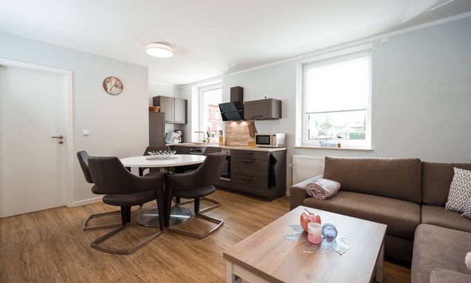 Geierswalde Apartment | Haus Seeweg Geierswalde: Family-Friendly Lakeview Retreat