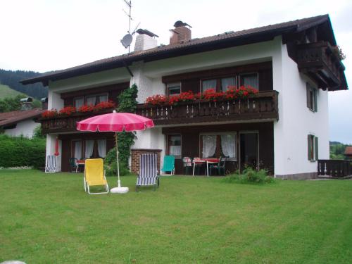 Ried Apartment | Family-Friendly Retreat at Haus Sorgschrofen, Rated 8.4/10