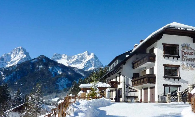 Hinterstoder Apartment | Discover Haus Steinwaendt: Oceanfront Escape with Pool