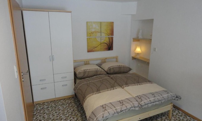 Burg-Reuland House | Pet-Friendly Haus Wangen Studio with Family Amenities
