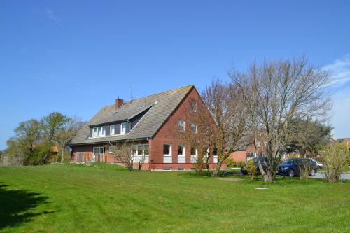 Kopendorf Apartment | Oceanfront Retreat at Haus Widder Nr1 - Guest Rated 10/10
