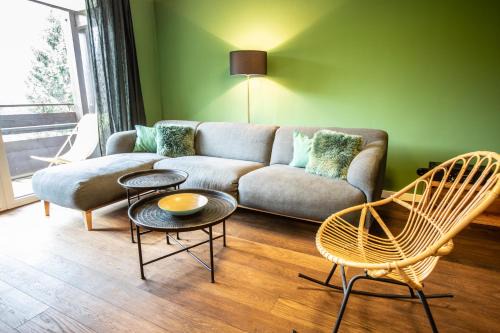 Konigsleiten Apartment | Beachfront Haus Wiesberger Apartment with Ocean Views