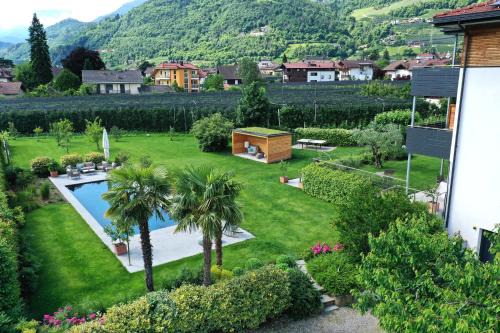 Lana Apartment | Oceanfront Escape at Haus Wiesenstein - 4-Star Stay