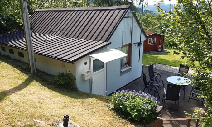Netphen Apartment | Pet-Friendly Retreat at Haus Willi Sohlbach with Breakfast