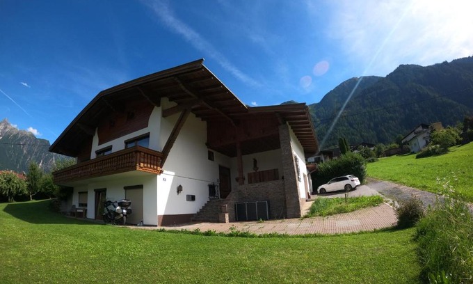 Sautens House | Family-Friendly Haus Wolfi with Kitchen Amenities & High Rating