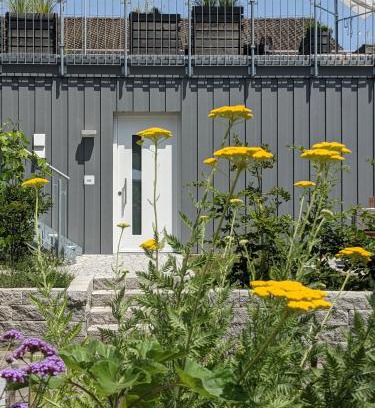 Unteruhldingen House | Family-Friendly Retreat at Haus zur Aach - Rated 9.3/10