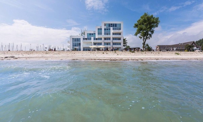 Grossenbrode Apartment | Comfortable Stay at Haus "Zur Mole", Wohnung 8 "Leonardo"