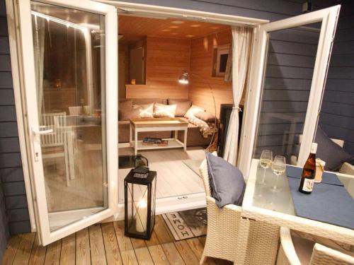 Grossenbrode Boat Rental | Hausboot Poseidon 1