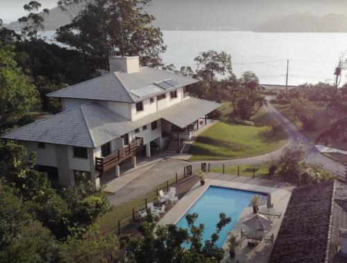 Lagoa da Conceicao Hotel | Experience Comfort at Haute Haus - Guest House by the Ocean