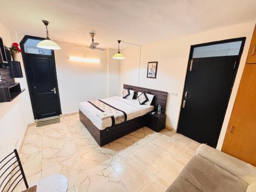 Hauz Khas Village House | Budget-Friendly Stay at Hauz Khas Villa - Rated 7.6/10