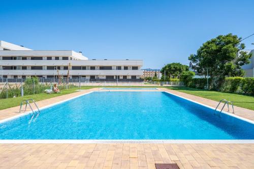 Roques Daurades Apartment | Experience Hauzify I Apartments Roques Daurades by the Sea