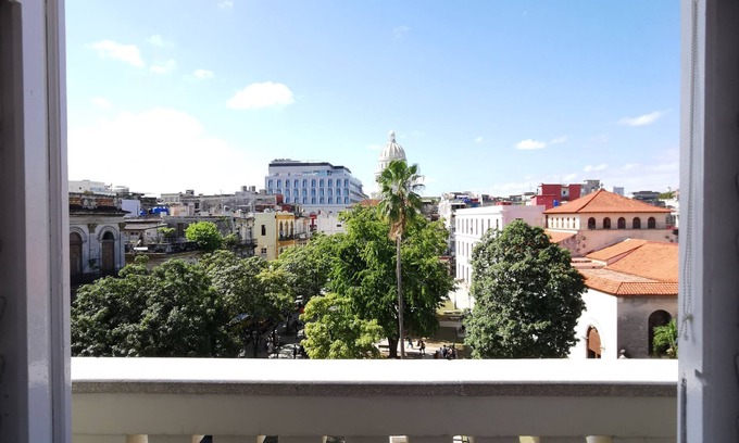 Old Havana Hotel | Discover Comfort at Havana Capitol with Ocean Views & Spa