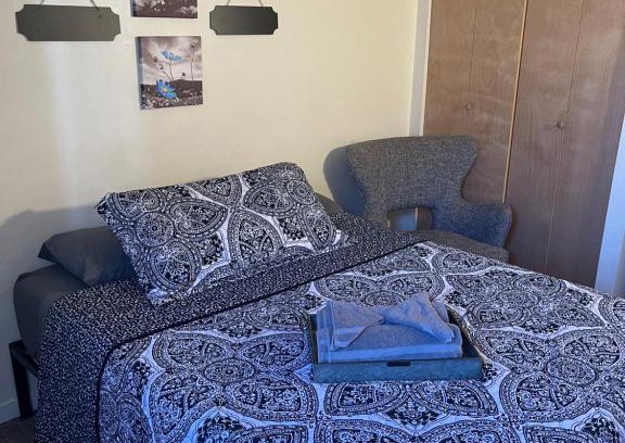 West Philadelphia Apartment | Discover Have At It in University City - Free Parking & More