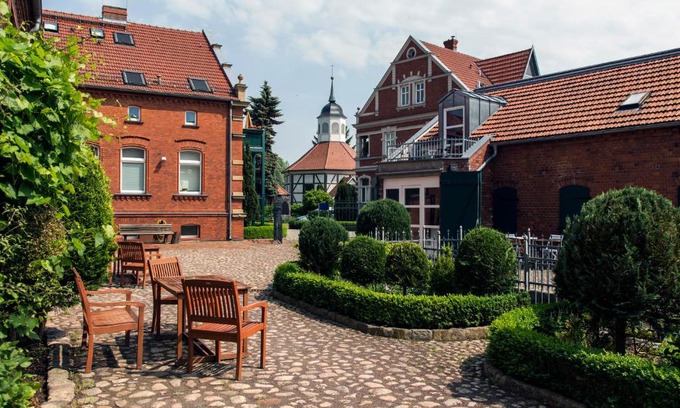 Havelberg House | Pet-Friendly Retreat at Havelhöfe Garz - Rated 9/10!