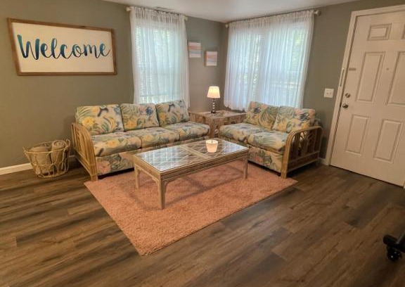 Havelock House | Havelock Cottage: Guest Rated 9.9 with Family-Friendly Perks