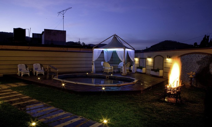 Pudumund Hotel | Relax at Havelock Leisure: Family Friendly with Pool & Breakfast
