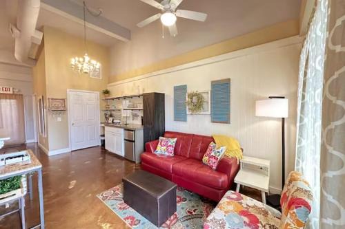 Demorest Apartment | Family-Friendly Haven at Hazel - Downtown Bungalow Awaits