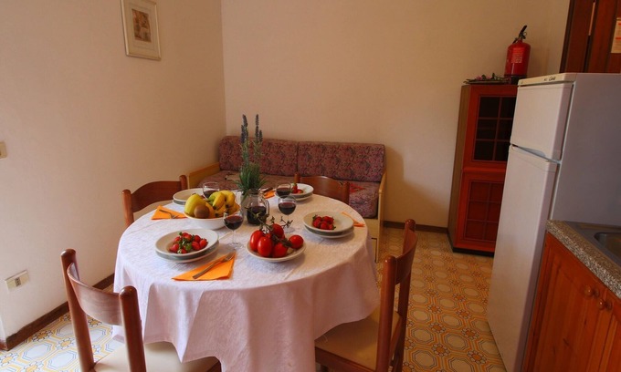 Giannella Apartment | Experience Oceanfront Bliss at Belvilla by OYO Nella