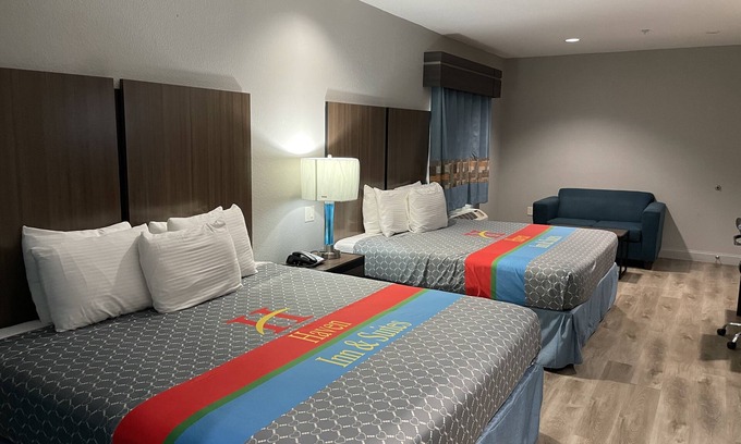 Northside Hotel | Cozy Haven Inn & Suites: Top-Rated Stay in Downtown Houston