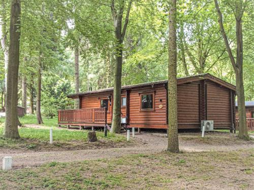 Kenwick House | Family-Friendly Haven Lodge with High Guest Satisfaction