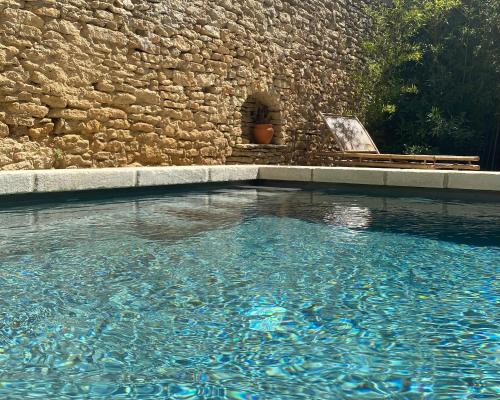 Cabrieres-d'Avignon House | Haven of peace in luberon