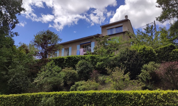 Pierrelongue House | Serene Retreat in Drôme Provencal with Riverfront Garden