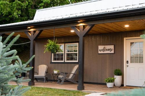 Warsaw House | Family-Friendly Haven on 41: Guest Rated 10/10