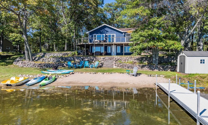 Brainerd Cabin | Relax at Haven on Hartley: Beach Access & Great Amenities