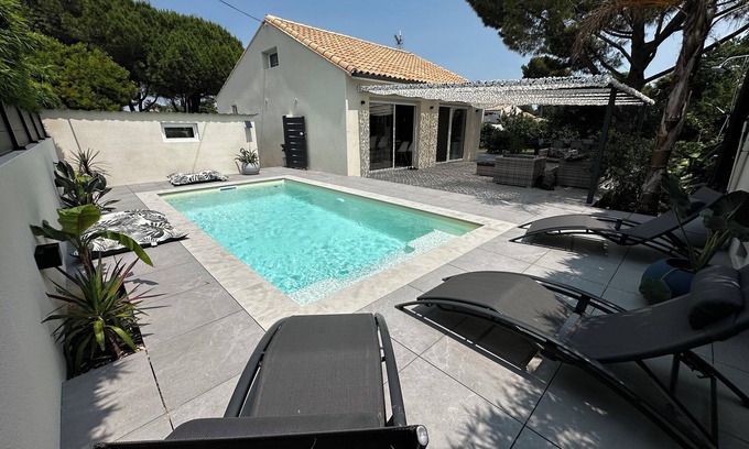 Lattes Villa | Serene Retreat Between Montpellier and the Beach Awaits!