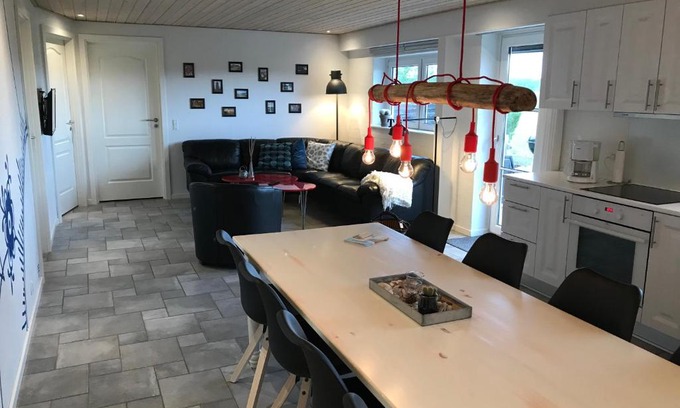Lonstrup Apartment | Discover Havrevang: 4-Star Getaway with Hot Tub & Kitchen