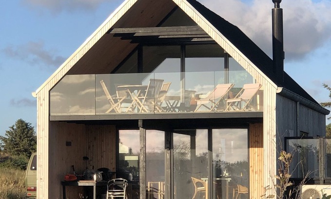 Saltum Cottage | Stunning Havudsigt: Oceanfront Views & Nature Retreat