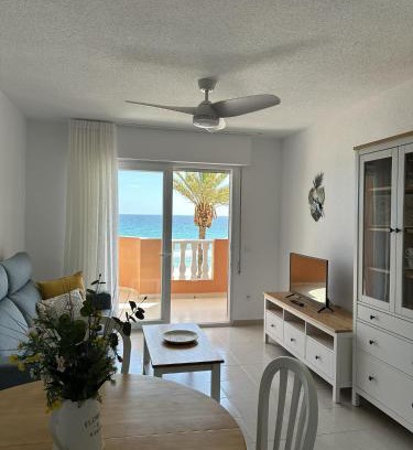 San Javier Apartment | Cozy Oceanfront Retreat at Hawaii IV 2B - La Manga