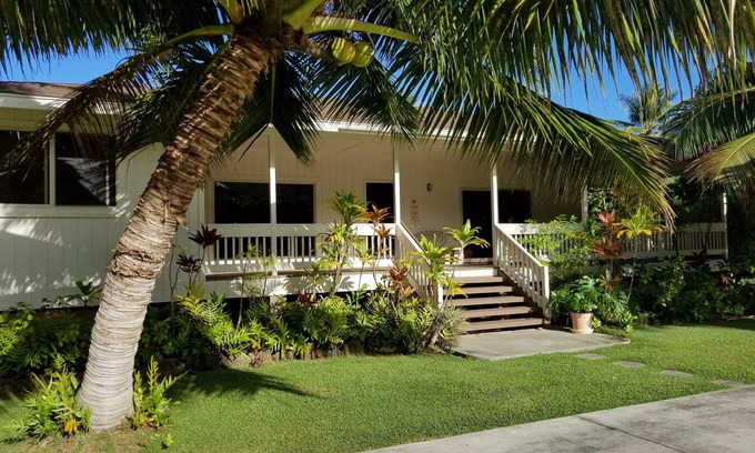 Hauula House | Family-Friendly Hawaiian Plantation-Style Home with Ocean View