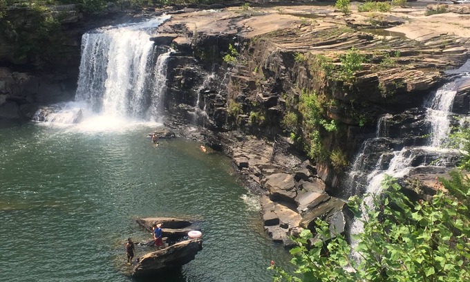 Rising Fawn House | HAWK NEST: Breathtaking Views Near Cloudland Canyon Park