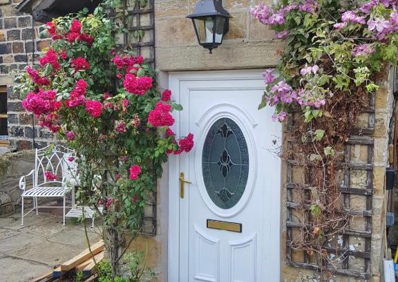Padfield House | Experience Comfort at Hawkshead Cottage | 4-Star Rated Stay