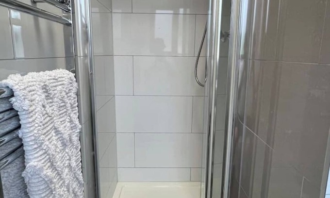 Cambridge Apartment | Hawthorn Guesthouse Studio 4