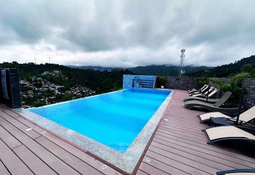 Cebu Hotel | Modern Hayat Sky Towers Service Apartment with Ocean Views
