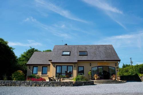 Ballyvaughan Bed & Breakfast | Family-Friendly Escape at Hazelwood Lodge - Rated 9.6/10