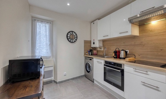 Quartier Chorier-Berriat Apartment | #HD | White & Grey |T2 Belle électrique 🐻❄️