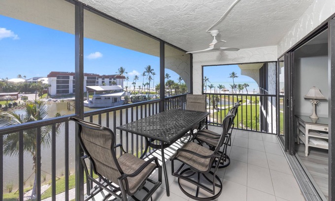 Sanibel Condo | Unforgettable Oceanfront Retreat with Private Pool Access