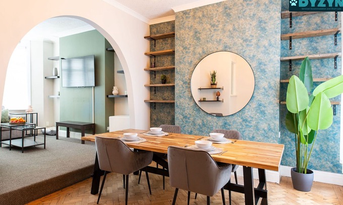 Gabalfa House | Health House 2 - Near Universtiy Hospital - Garden - 4 Beds