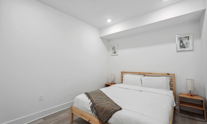 Brookland Bed & Breakfast | Charming 1BR Retreat in Vibrant D.C. with Breakfast