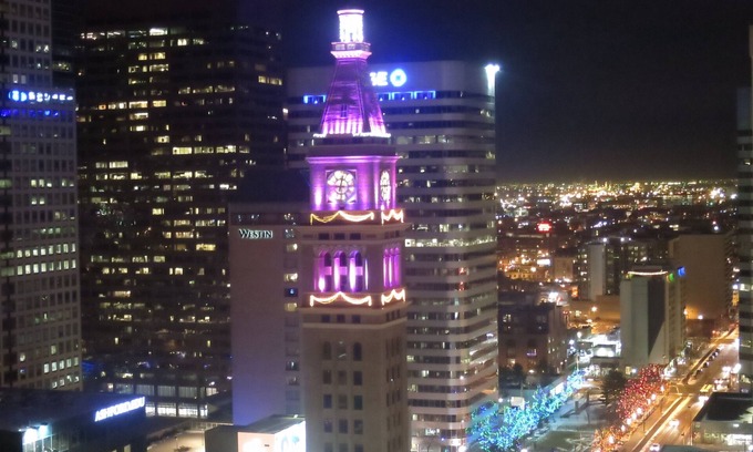 Downtown Denver Condo | Modern Denver Retreat: 2BD with Skyline Views & Great Amenities