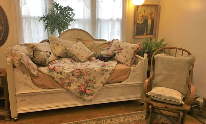 Hillsdale House | Cozy Hillsdale Apartment with Kitchen & Free Wifi