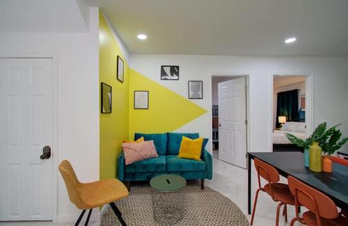 Greater East End Apartment | Cozy Apartments in TX, USA - Pet and Child Friendly Stays