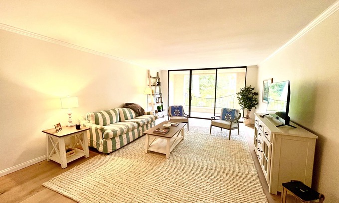 Coast Village Condo | Ocean View Retreat in the Heart of Montecito