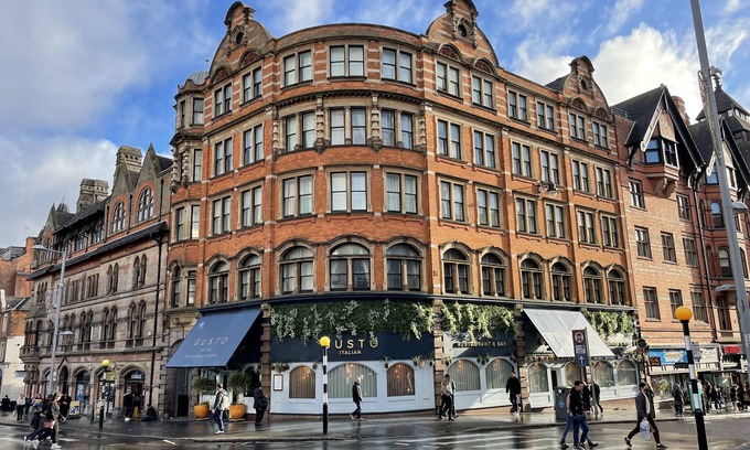 Nottingham City Centre Apartment | Inviting Turret Studio in the Heart of Nottingham