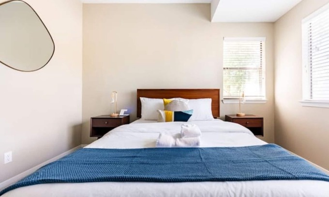 Cherrywood House | Heated Pool Retreat Just 5 Minutes from UT Stadium