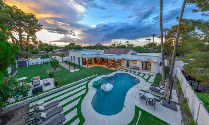 Rancho Saguaro Villa | Elegant Retreat Near Old Town with Heated Pool & Breakfast
